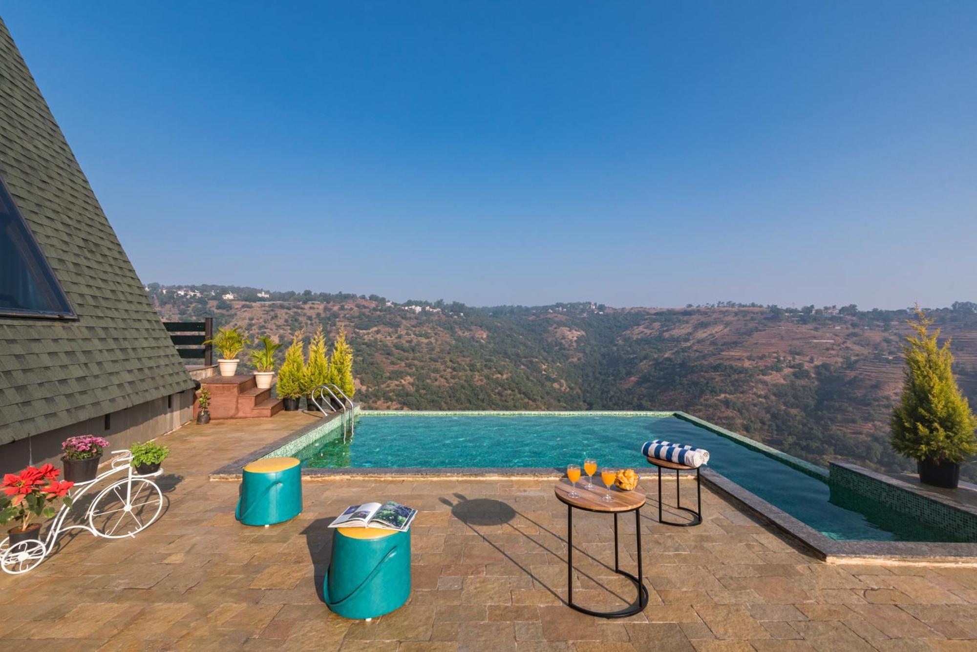 Saffronstays A Vantage, Panchgani - A Pyramid Shaped Unique Luxury Villa With Infinity Valley Views Εξωτερικό φωτογραφία